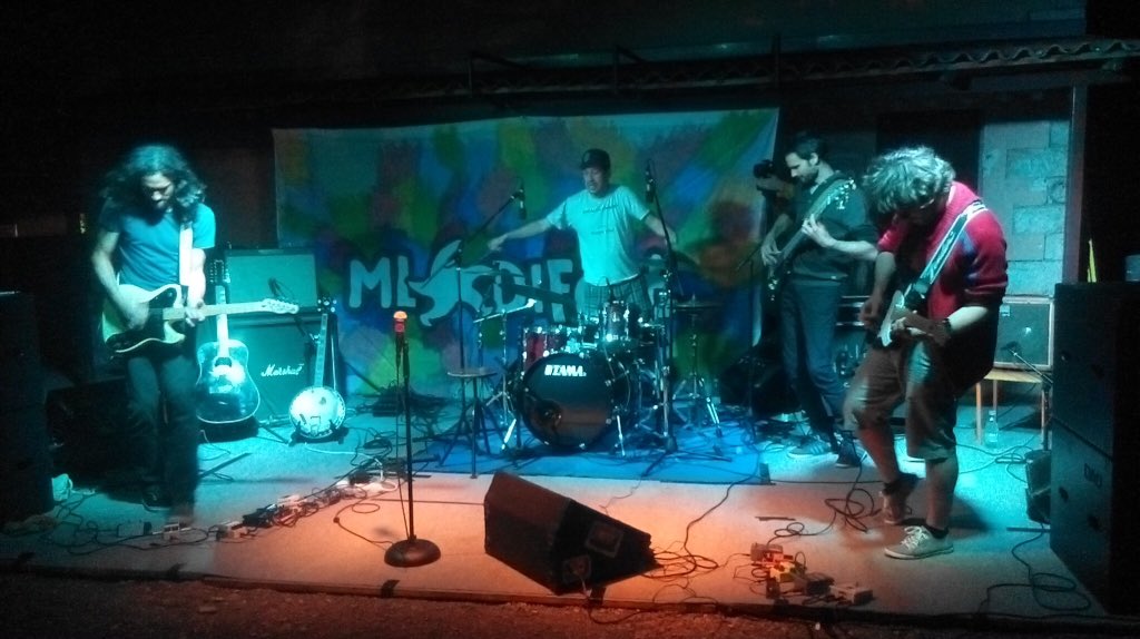 Picimo v Srbijo! 30.7.: Dom Omladine, Beograd; 31.7.: tba; 1.8.: Cacak, Karusel; 2.8.: SKC Kragujevac