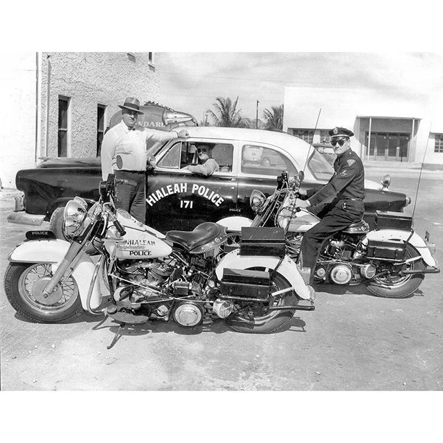 HastingsHTS's tweet photo. #HialeahPolice circa 1953.

#TBT #PoliceTBT #PoliceThrowback #vintagepolice #policepictures #police #cop #officer https://t.co/XzDmj2k6iB
