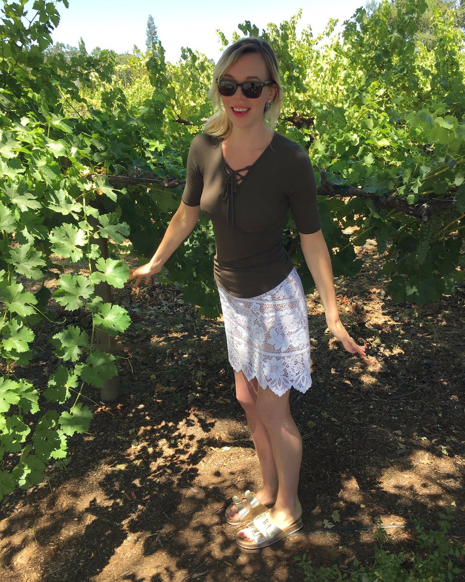 sisoosarah's tweet image. Video alert! 3:12 of my 1st month in Cali. Sharing the app I used to edit vid from my PHONE: bit.ly/2aNzGnF