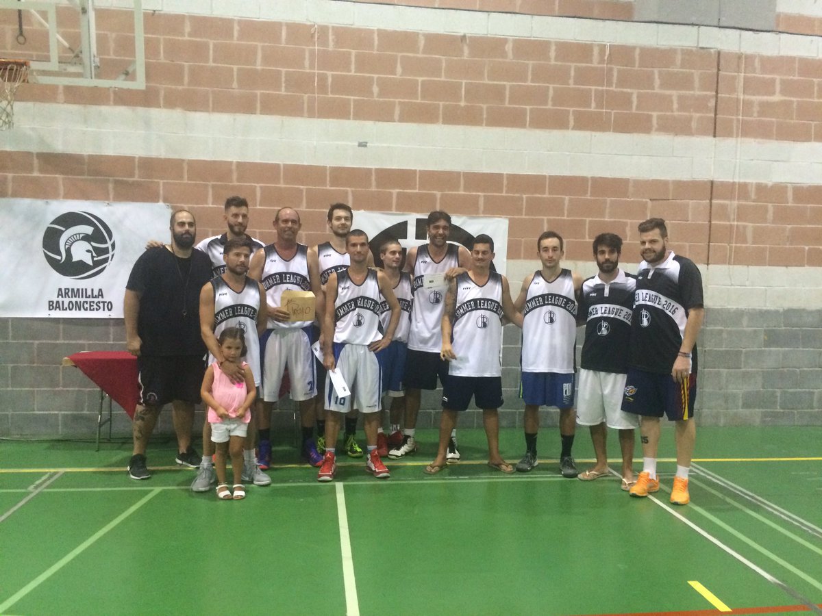 BBeaterEventos's tweet photo. #HombresdePaco GANADORES DE LA #SL16 ENHORABUENA https://t.co/WXye3RdhD7