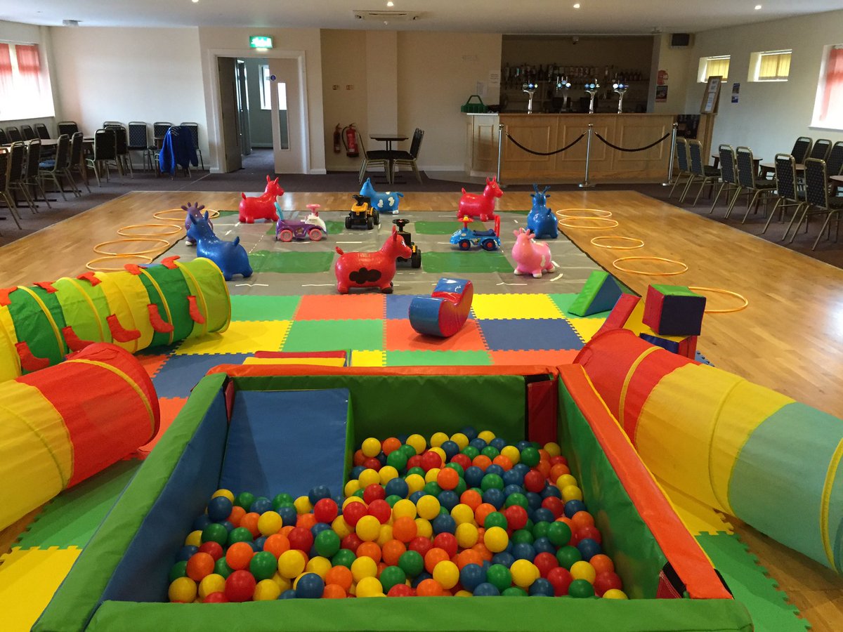 CDAEntertainmen's tweet photo. #KidsPartys #SoftPlay #EllesmerePort #Cdaentertainment https://t.co/QGFnjPU5Jt