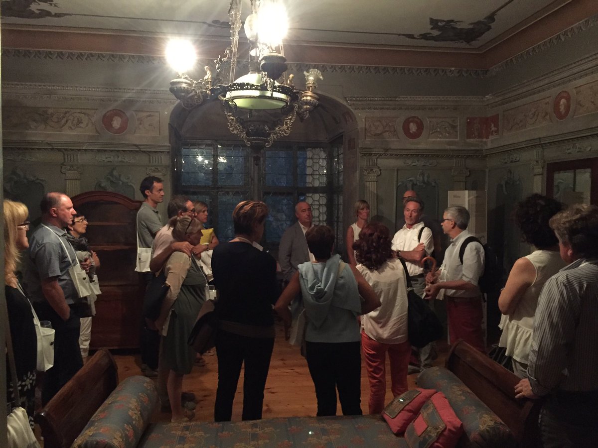 VinoDolomiti's tweet photo. #DOCcinema inizia con la visita di Palazzo Martini ! https://t.co/IvkCYxrmzy