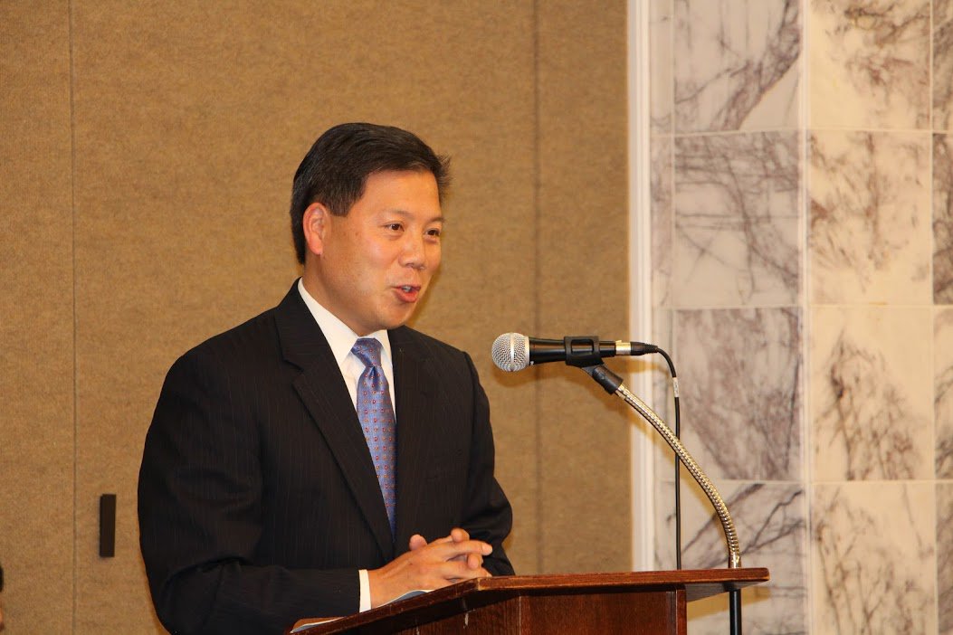 VADOC's tweet photo. Alexandria Reentry Council Fair Chance Business Summit-keynote U.S. Dep. Sec. of Labor Chris Lu. #JustHireOne @USDOL https://t.co/0ZSfWLlRIJ