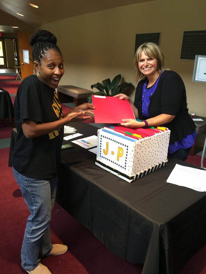 tluorientation's tweet photo. #TLU20 We hope you are ready for Bulldog Basics! First 5 students to retweet will win a FREE T-SHIRT TOMORROW!! https://t.co/91NNChMYUn