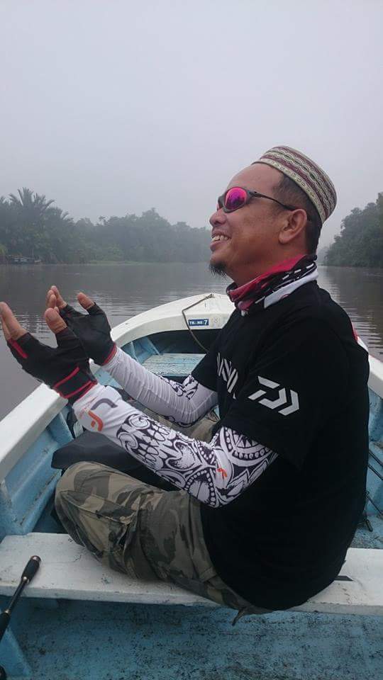 abasoakley's tweet photo. Jangan jadikan hobby  mu melupakan kewajiban mu sebagai seorang muslim https://t.co/iLMn1kSgDL
