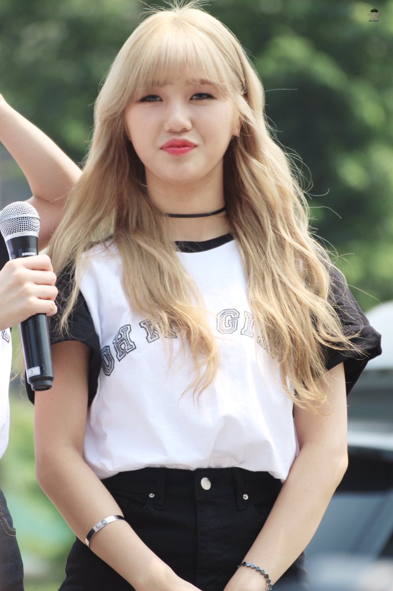 Diario_Da_Mimi's tweet photo. Q.D✨
Bem Vindos ao meu diário✨Mimi ✨OMG✨ https://t.co/GTOYOtBP2j