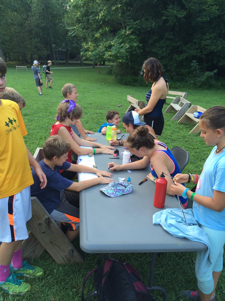 stevetarver's tweet photo. Y staff, vols, donors &amp; campers combine to make memories and friends for life. @YMCALouisville @CampPiomingo #values https://t.co/dkCitDYRoY
