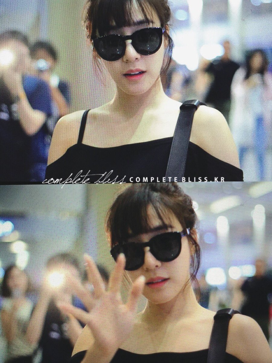 [PIC][29-07-2016]Tiffany trở về Hàn Quốc vào sáng sớm nay CofAUwyUMAAryt8