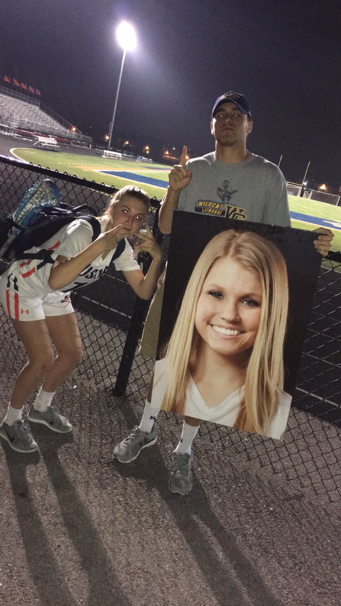 samholmbbberg's tweet photo. HAPPY BIRTHDAY @paytonnn_2 β€οΈβ€οΈβ€οΈ #chillwitit https://t.co/wWvGUar26g