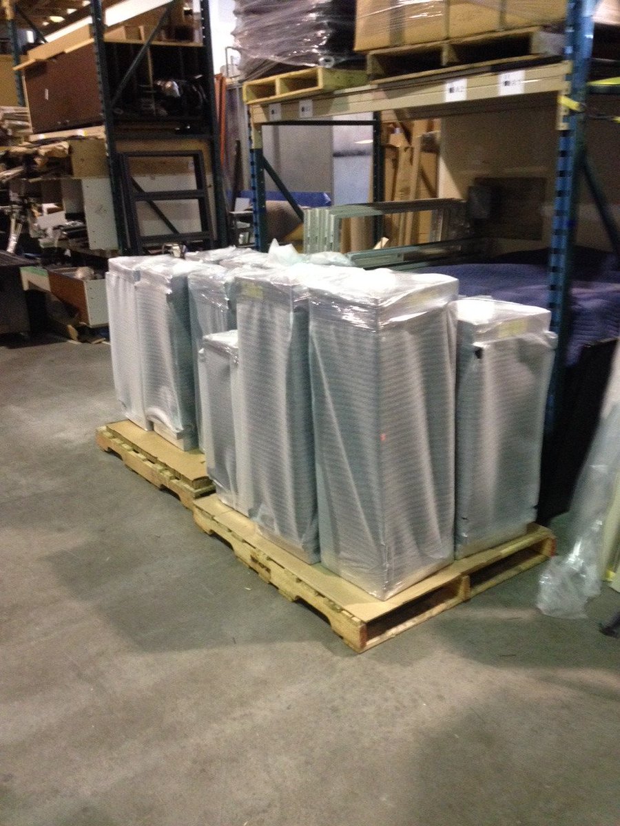 SmartOfficeFurn's tweet photo. We can provide short or long term storage and create a customized delivery plan to suit your specific requirements! https://t.co/kPpVXBKryE