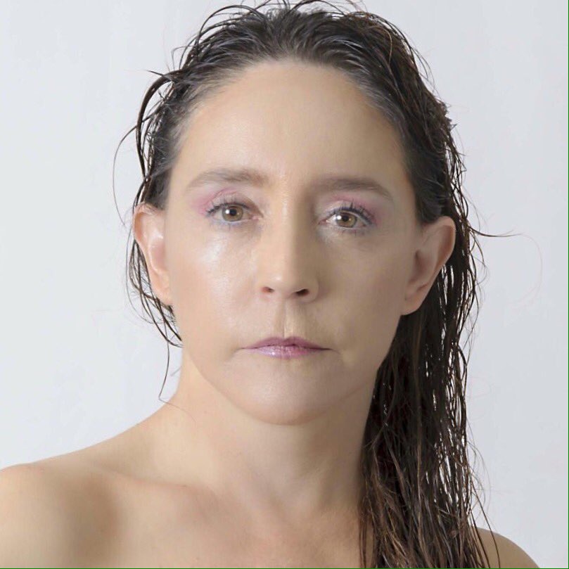 marcevalenciar's tweet photo. Un adelanto del nuevo book foto #EduardoFonseca maquillaje #OscarSerna https://t.co/BA8CkwzTCd