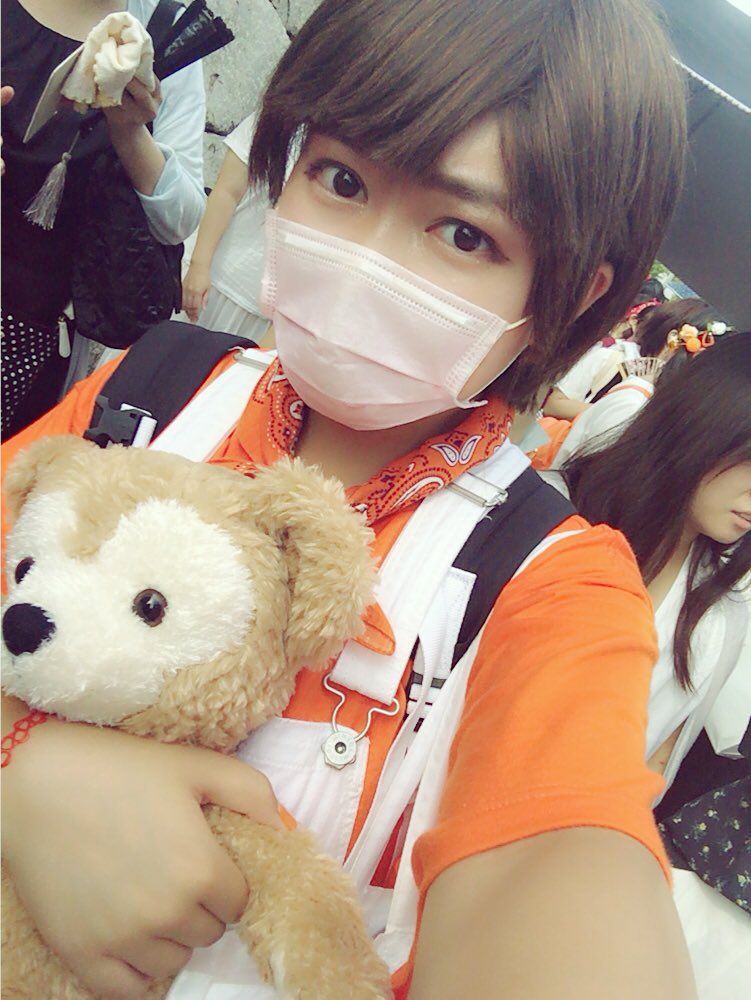 Keomu0415's tweet photo. こんな感じでいます！

グッズ列に並んでますが見かけたら話しかけてください😊😊😊 https://t.co/65qbyBdZfM