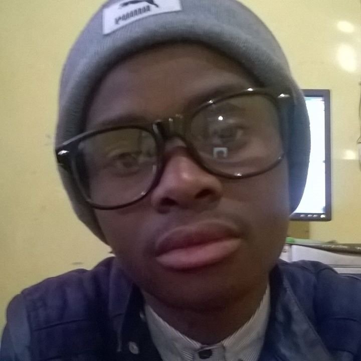 ThamiQapsQabaka's tweet photo. Enjoying my lifespan while I dominate in my cerebral capacity.QueAxzy coming soon ,hope the Universe is ready. https://t.co/NnDvePhPul