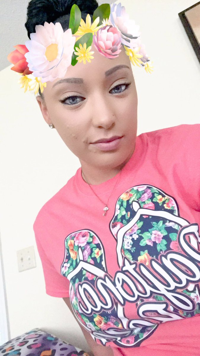 _queennaaa's tweet image. 💜✨