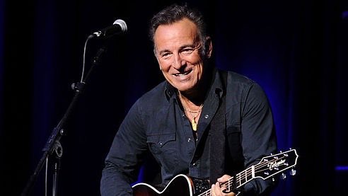 StageMedios's tweet photo. Hora de ver el nuevo álbum que lanzará @springsteen en la Web de #StageMX https://t.co/89XHCWxfy0 https://t.co/uljKJSR5Vw