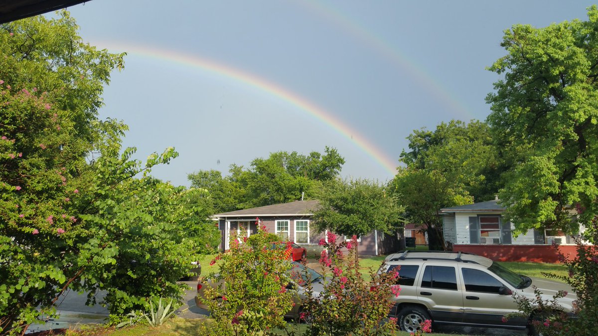 Double Rainbow!~ Is that you Rainbow Dash?