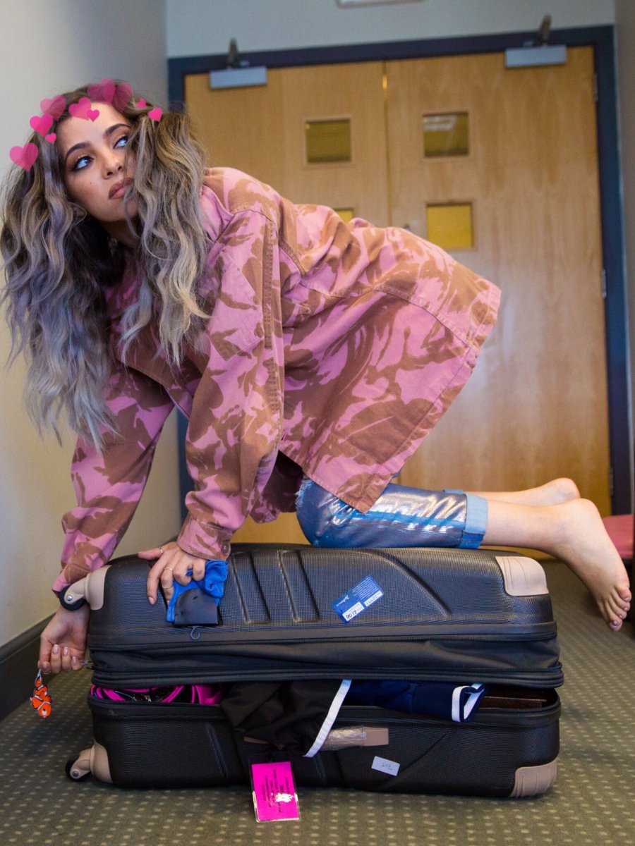 JadeWithearts's tweet image. #MTVHottest Little Mix