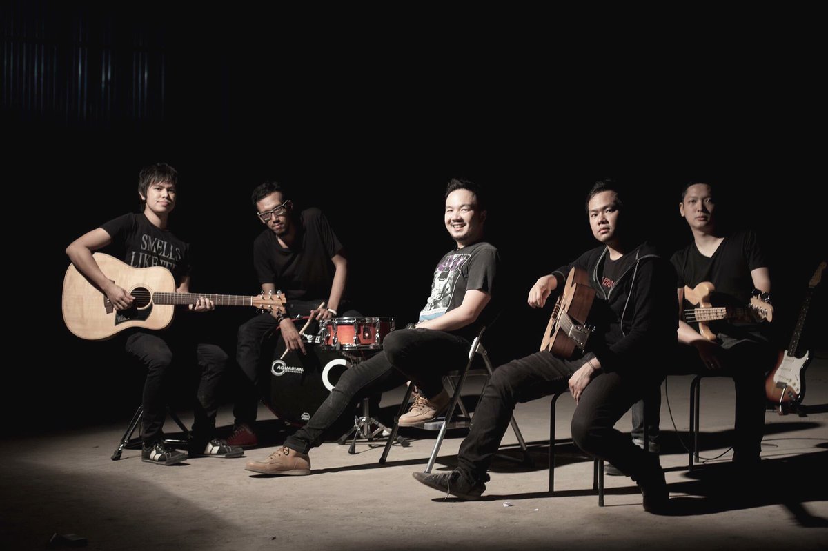 . <a href="/obedhAXELLE/">ObedhAlfonz</a> udah mengakhiri pertandingan dengan baik.. You will always be in our hearts #RIPMario