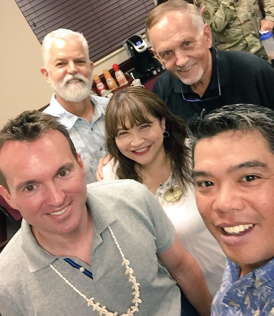 GUChamber's tweet photo. Hafa Adai @SECARMY #EricFanning! Welcome to Guam! 🇬🇺🇺🇸 https://t.co/sXRWTCss95