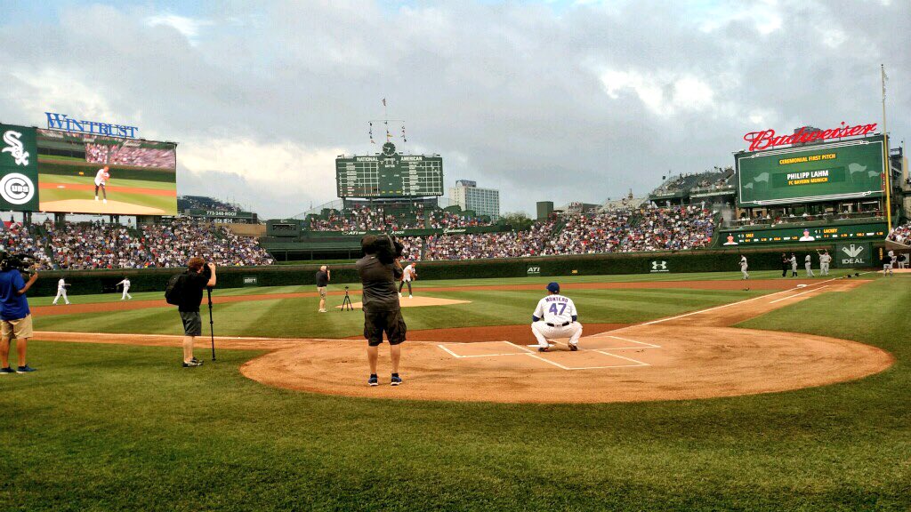 Cubs's tweet photo. New kits for both @philipplahm &amp; @miggymont26 before first pitch! https://t.co/L9SYvwBHu1