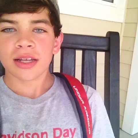 BreakingNewsWat's tweet photo. Hayes Grier Hospitalized After Crash With Fractured Ribs, ... #HayesGrier #NashGrier https://t.co/E033ZU1lj1 https://t.co/xEGNEHEDXL