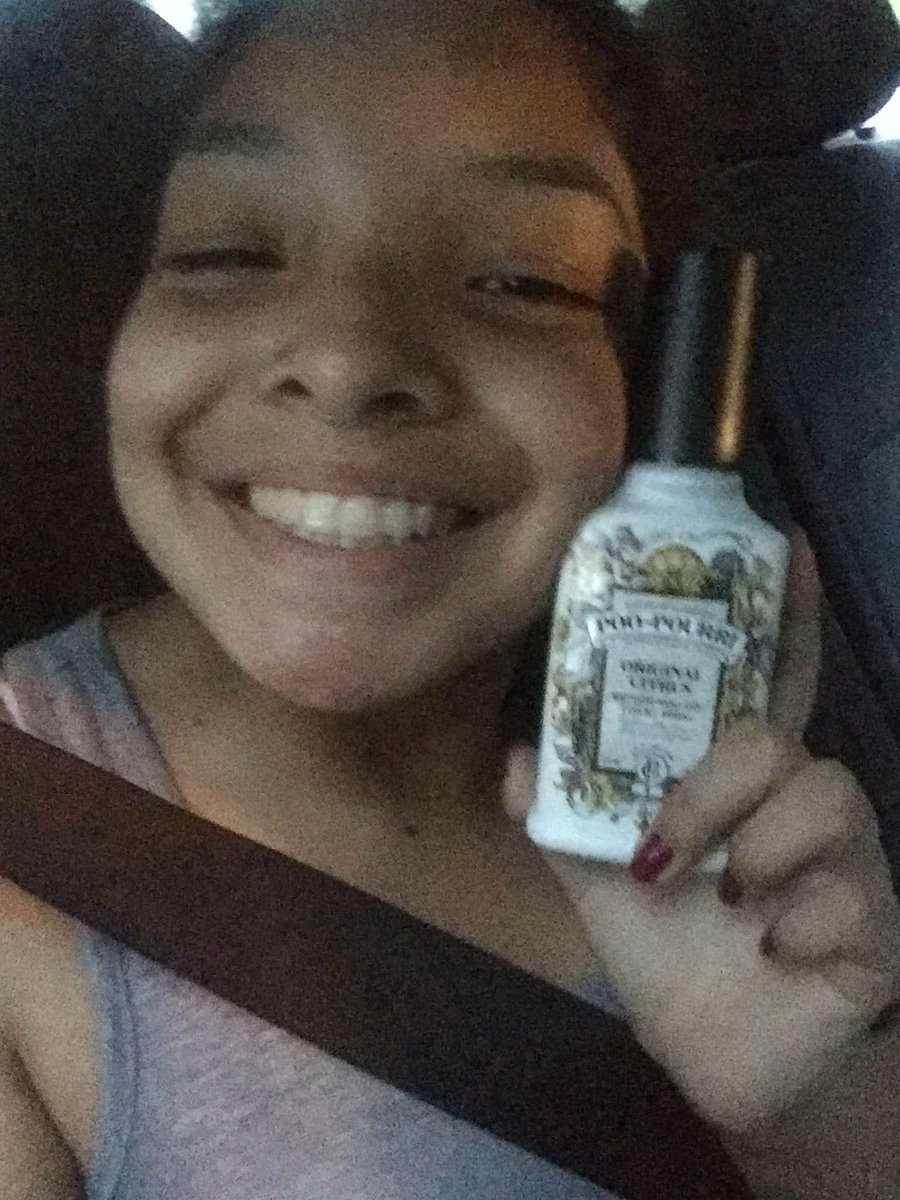 Becca ♡ tweet media