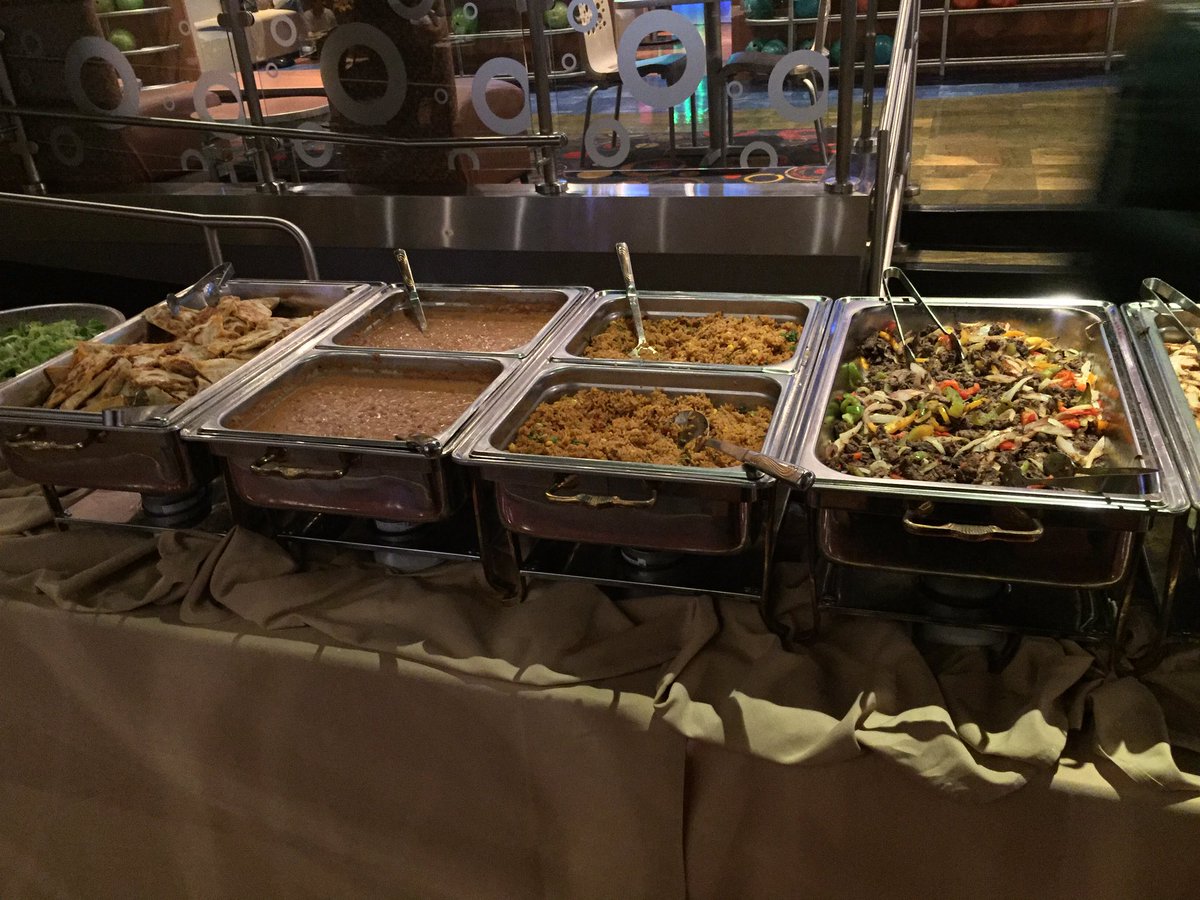 Delicious Hispanic dishes #harmonyleads16