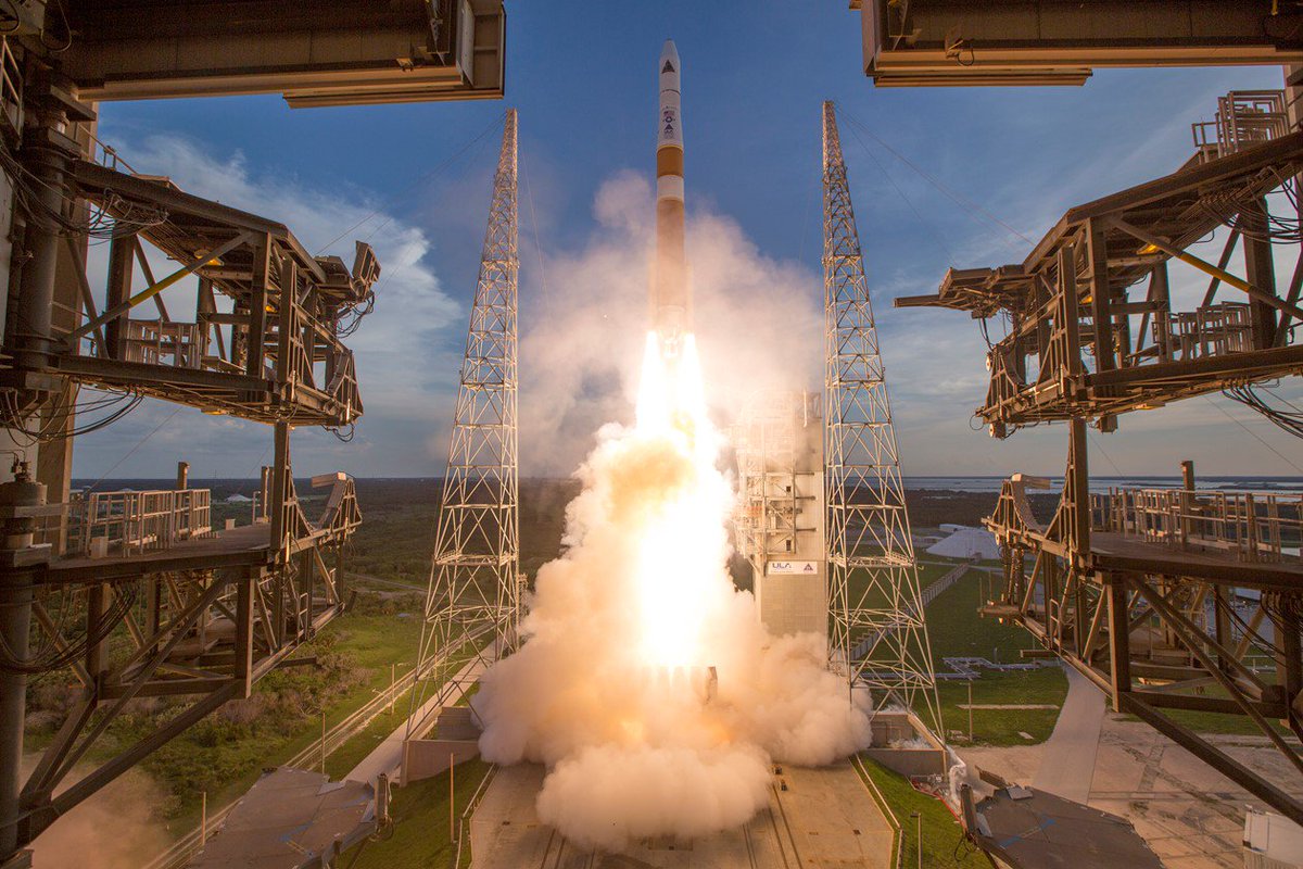ulalaunch's tweet photo. July 28 is a good day to launch! #OTD in 2014, a ULA #DeltaIV launched the #AFSPC4 mission for the @usairforce #TBT https://t.co/r31LVj1pAu