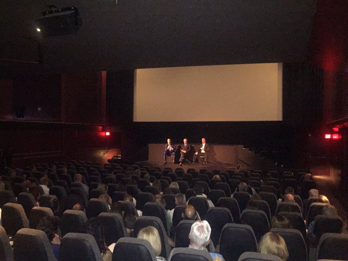 WoundWarriorCA's tweet image. Another important, educational &amp;amp; informative screening of #hyenaroad. Thanks Gen. Hillier, @MacKayCPC @HotDocsCinema