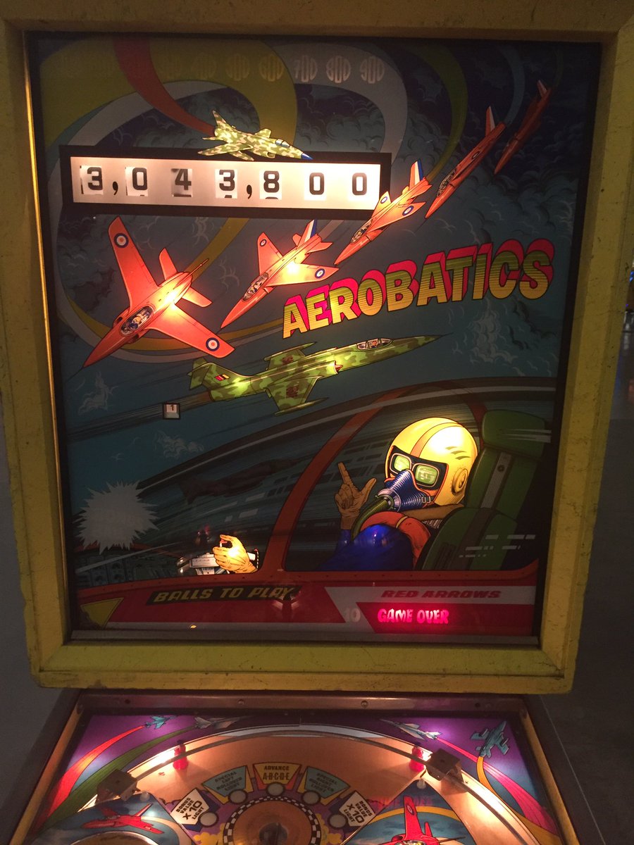 pinballfans's tweet photo. That's a lot of digits on an EM! #pinball #pinburgh2016 https://t.co/N01euCPPl6 #arcade