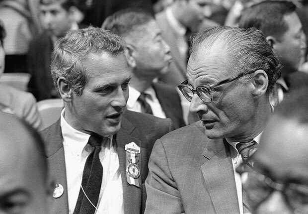 MeredithFrost's tweet photo. Here's a photo of Paul Newman and Arthur Miller at the DNC in Chicago, 1968 (Bettmann/Corbis) https://t.co/9tk5rGWPd1