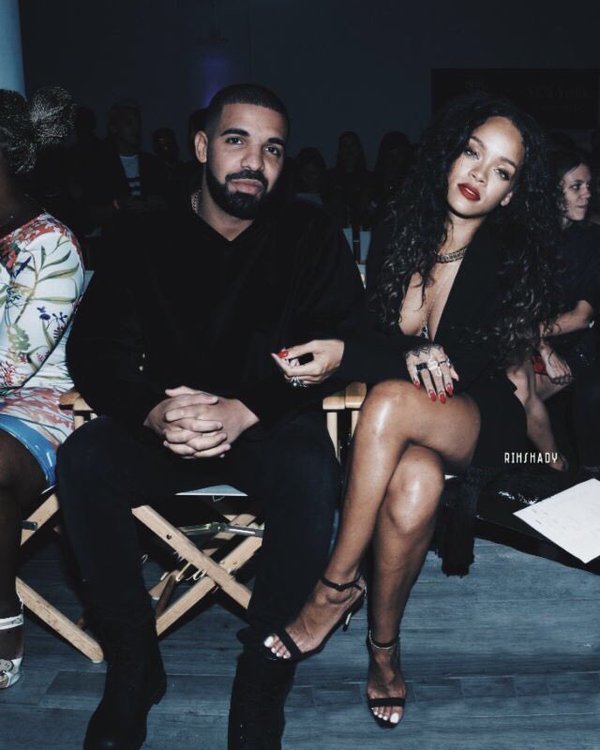 GorgeousDiior's tweet image. Drake and Rihanna edited pics are life 😍
