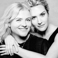 How I Became A Celebrity Hairstylist <a href="/clarkeyhair/">Nicola Clarke</a> vivisc.al/2aeIC4S @CareerGirlDaily <a href="/JohnFriedaUS/">John Frieda US</a>