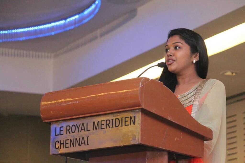 RiythvikaFans's tweet photo. At #Kabali Success Meet cute angel @Riythvika https://t.co/v2erii5Tvq