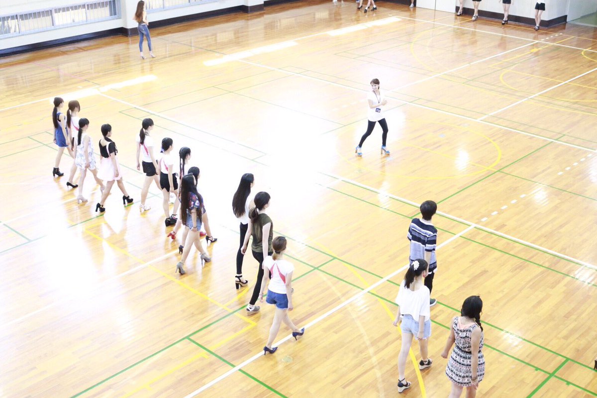 hr201410's tweet image. HIROSHIMARUNWAY強化合宿
スタート致しました！
ウォーキング初心者の方から日頃 #KCE広島校 でレッスンを受けられている方まで、この2日間でしっかりスキルを上げていきます！

#HIROSHIMARUNWAY