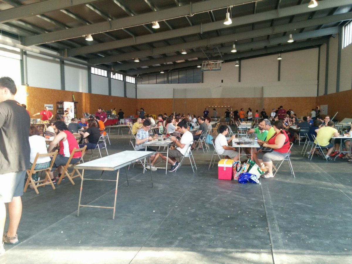 QuartJove's tweet photo. Gràcies a Totes i a Tots…gràcies, ens diu @JocsQuart #ReQ2016 https://t.co/TJN7kNpO1I #QuartdePoblet #XarxaJove https://t.co/tUrCfahYOA
