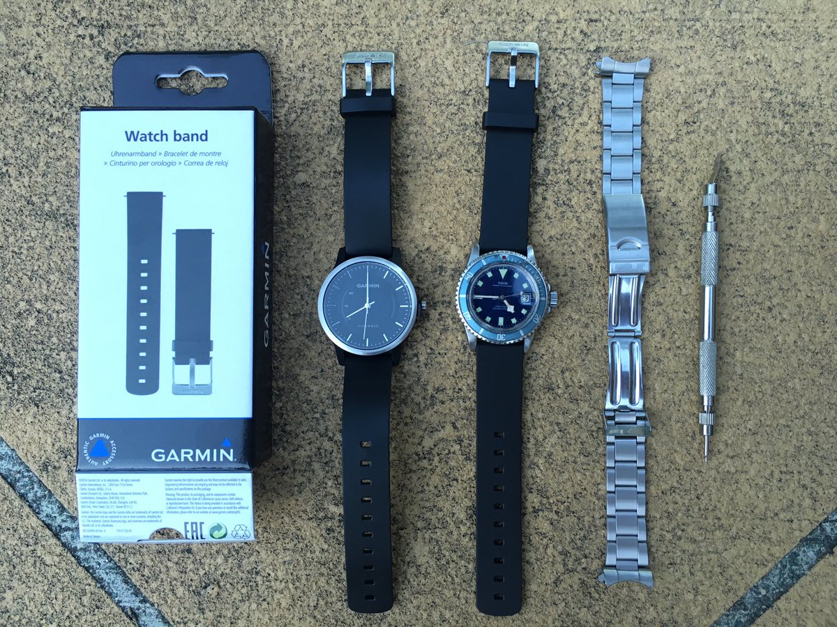 ActiveStride's tweet photo. Vivomove bands now in stock! https://t.co/HWYyGndotq #garmin #vivomove #activitytracker https://t.co/xQCTclB6nt