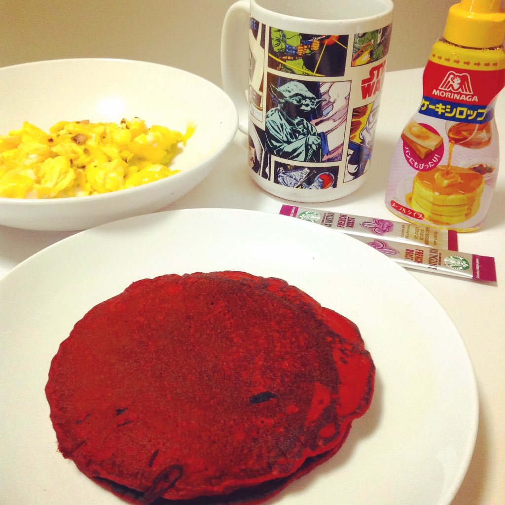 True fact: if you help me move some shit in the a.m., I WILL make you breakfast. #garliceggs #redvelvetpancakes