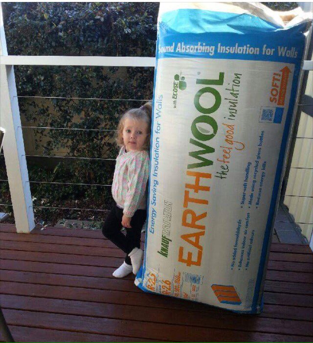 ClaireKIANZ's tweet photo. Our youngest fan, Matilda, is waiting for #Earthwool to be installed to make her home snug and cosy #warminwinter https://t.co/PERZMugW96