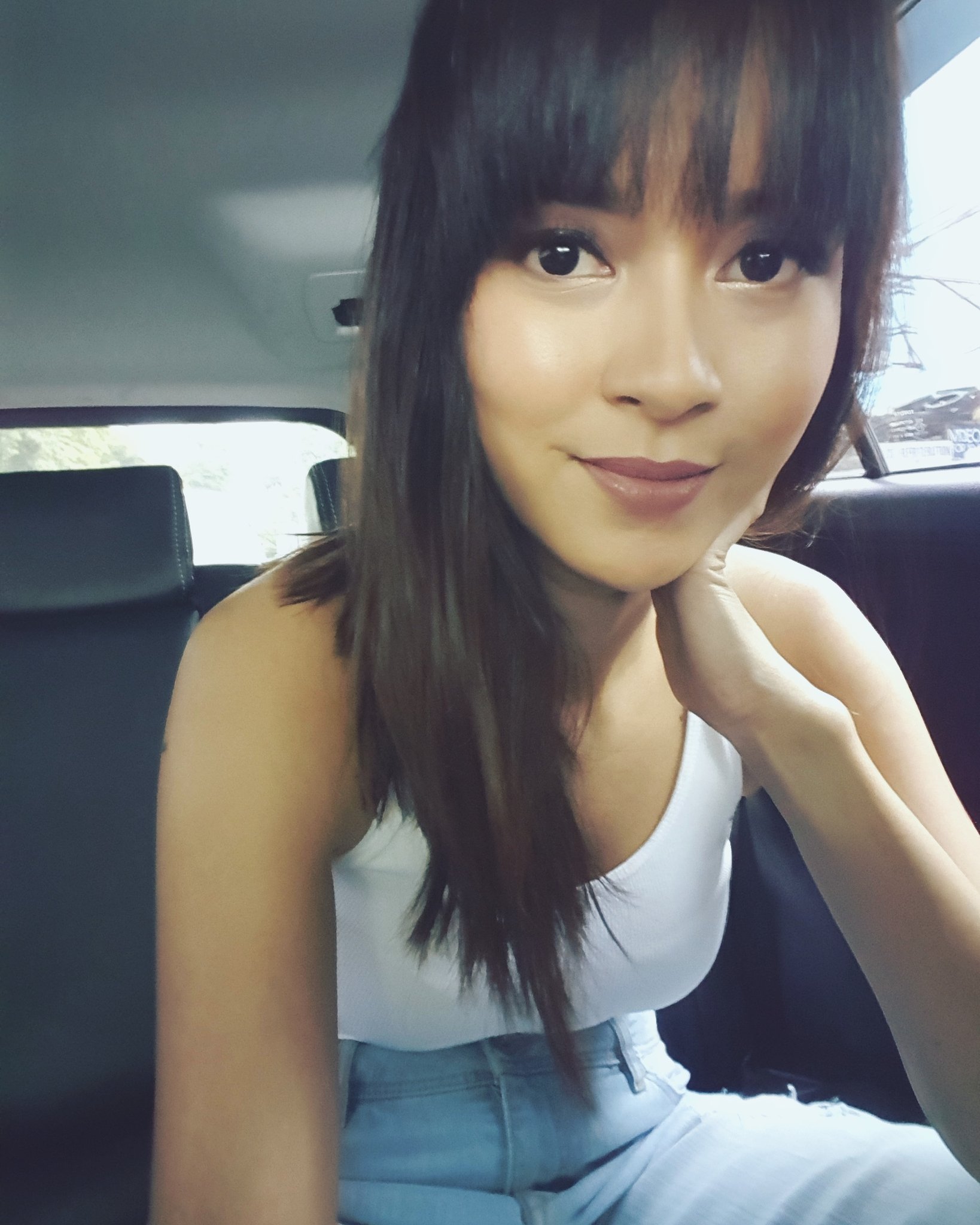 Bianca Gonzalez on X: She bangs. 💇 #StudioFixByAlexCarbonell  @BenchFixSalon t.coY0i8sausld  X