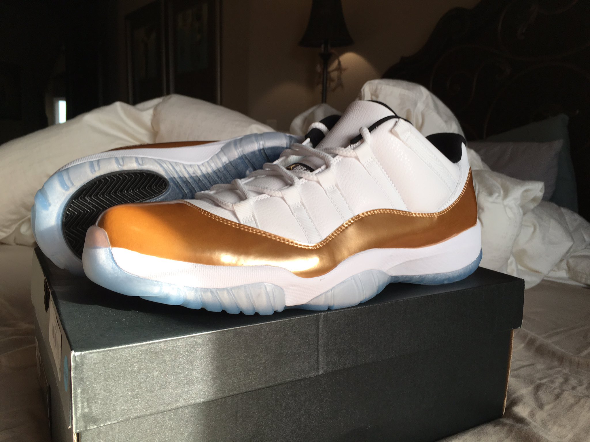 metallic 11s