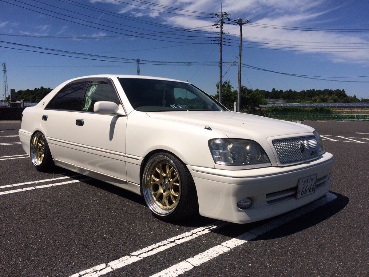 っばさ Sur Twitter 代理で売ります 17クラウンアスリート 改造点多数 気になる方はリプかdmでお願いします 車売ります 拡散希望