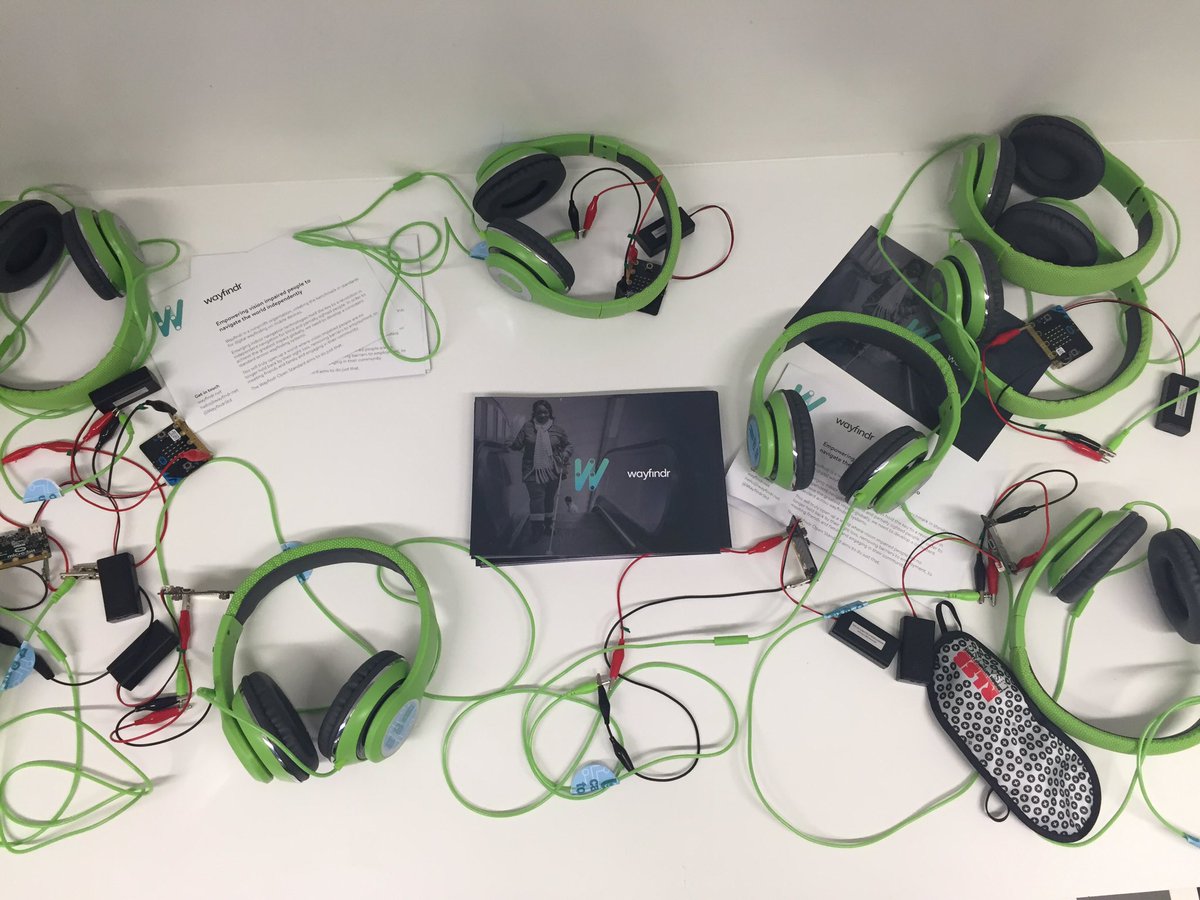 ocroberts1's tweet image. Attendees of the @coderdojolondon #a11yhack last night learning about audible navigation
#a11y #workingattr #LTMLate