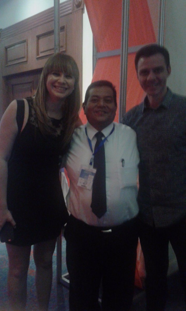 fg_sv's tweet photo. Recordando el #SMDaySV junto con @Vilmanunez y @OctavioRegalado https://t.co/17uRjNyc7B