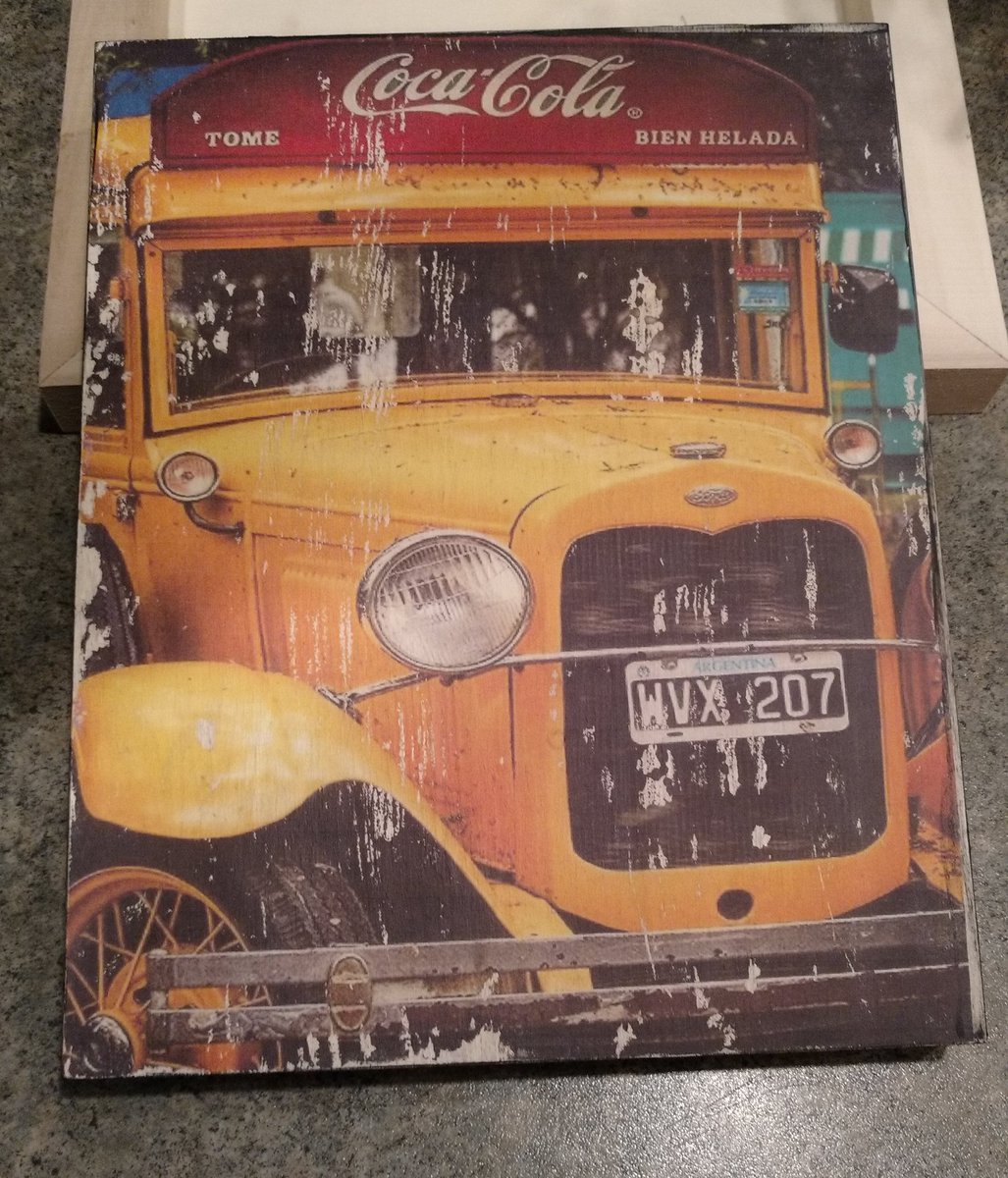 CraftChallenged's tweet image. First attempt at #phototransfer #vintage inspired #DIYCrafts