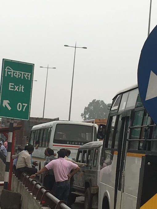 View image on Twitter