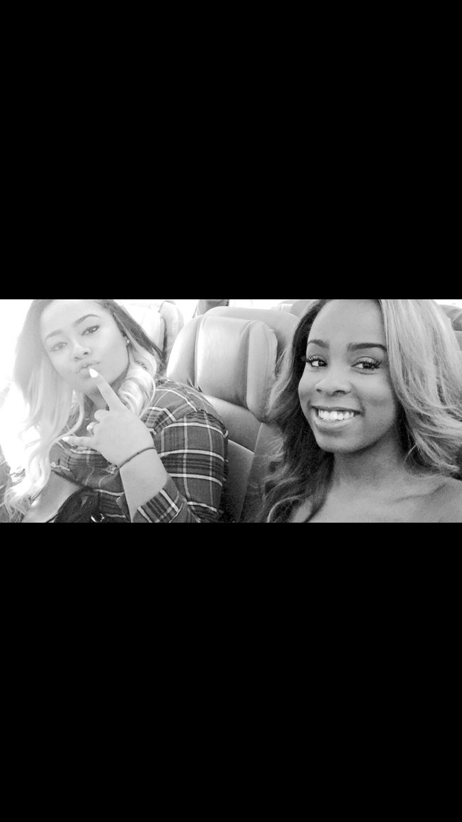 MakaylaaaK's tweet photo. Happy birthday to my mf best friend. 
Love you baby @iSweetySydney_ 👭😻 https://t.co/oRcpOvKlQV