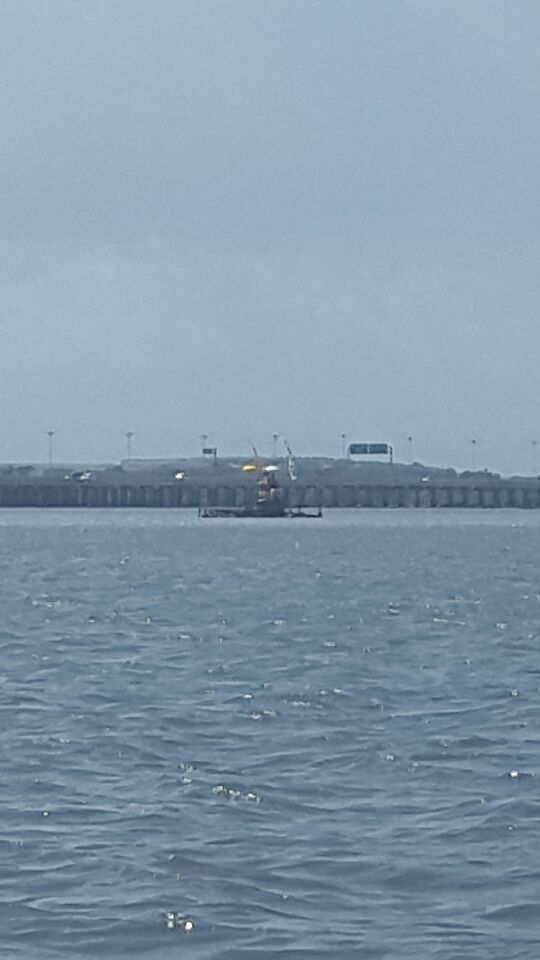 Sapaan dari pintu Niskala. Pesannya "jangan timbun laut" Salah satu titik suci di Benoa #BaliTolakReklamasi