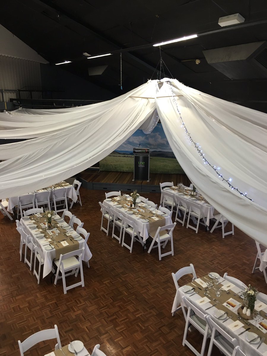 ERS_UNE's tweet photo. Can't wait till the @ffuturesUNE Industry dinner tonight - the Stro looks fantastic. https://t.co/ajdt9fzEqj