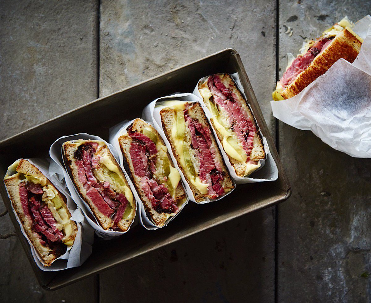 cureandcut's tweet image. ALERT!
Our soft launch will run from 8-12th Aug, meaning you get a hefty 50% off food. 🍖🍖
instagram.com/p/BIcXIz2AoDb